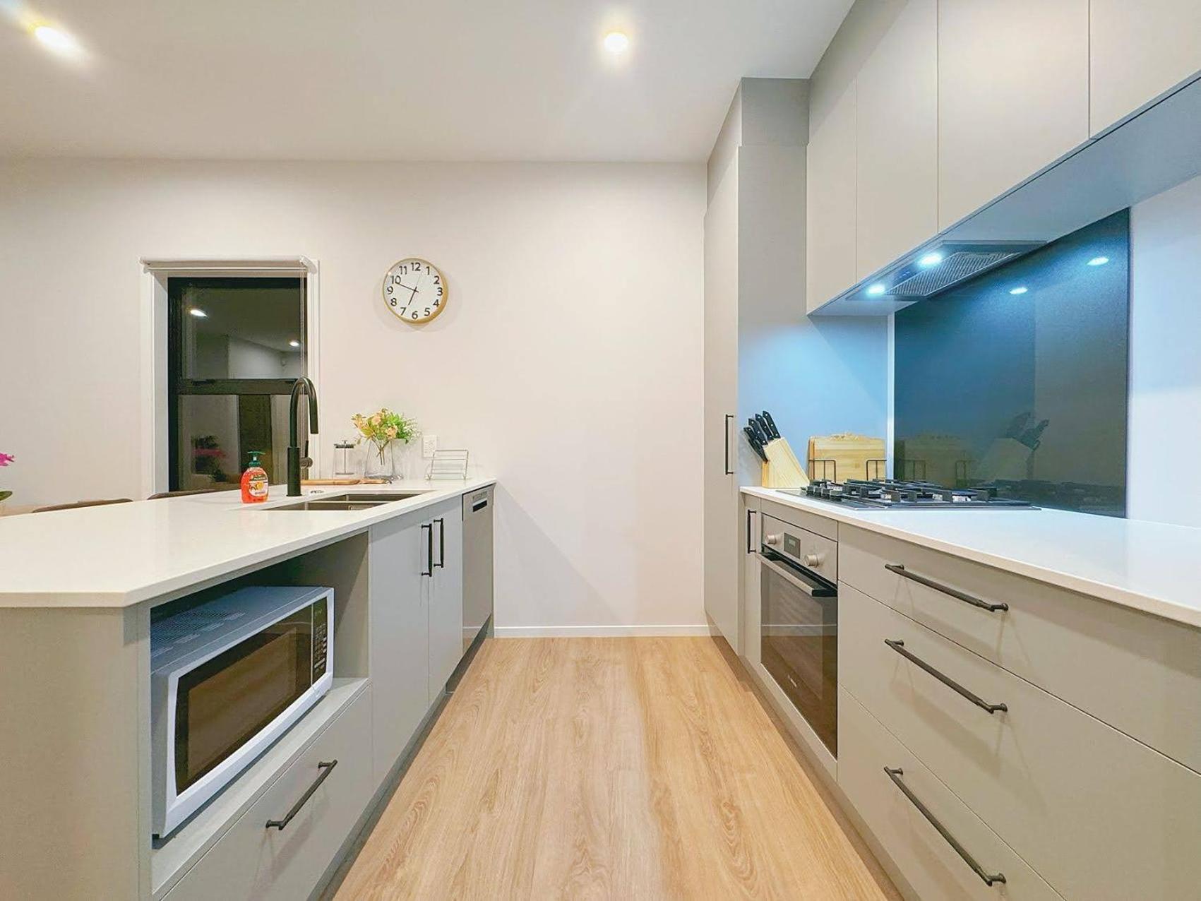 Modern & Stylish 3 Bedroom At Lowerhutt 로어허트 외부 사진